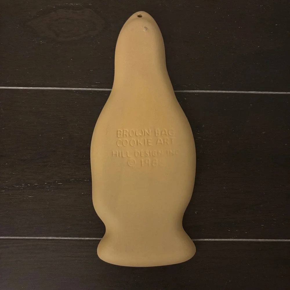 Vintage 1983 Brown Bag Cookie Art Hill Design Rabbit Stoneware Mold | Tan Bunny
